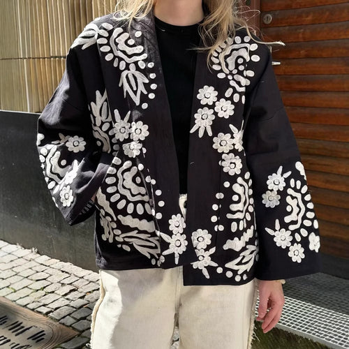 Damen Trendige Kimono-Jacke mit floralen Mustern und Taillengürtel EB