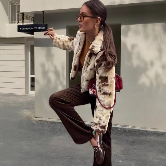 Damen modische und strapazierfähige Kunstpelzjacke EB