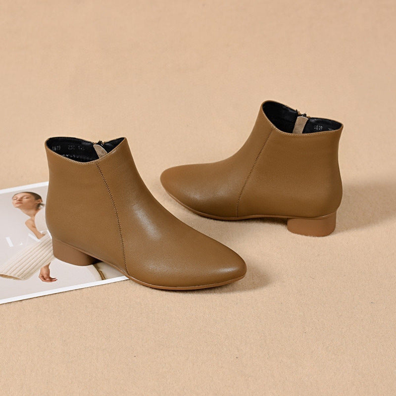 Damen Elegante Ankle Boots mit spitzem Schnitt und hochwertiger Lederverarbeitung EB