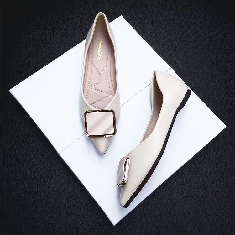 Damen Elegante Ballerinas mit modischer Schmuckschließe EB