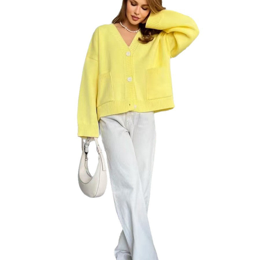 Damen Lässiger Strickcardigan mit gerippten Ärmeln und Rundhalsausschnitt EB