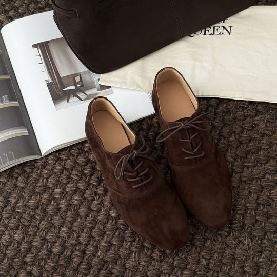 Damen Mokassins aus hochwertigem Wildleder mit elegantem Schnürdesign EB