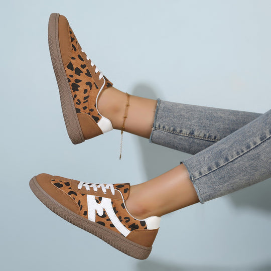 Damen Mode-Sneaker mit einzigartigem Leo-Design und rutschfester Sohle EB