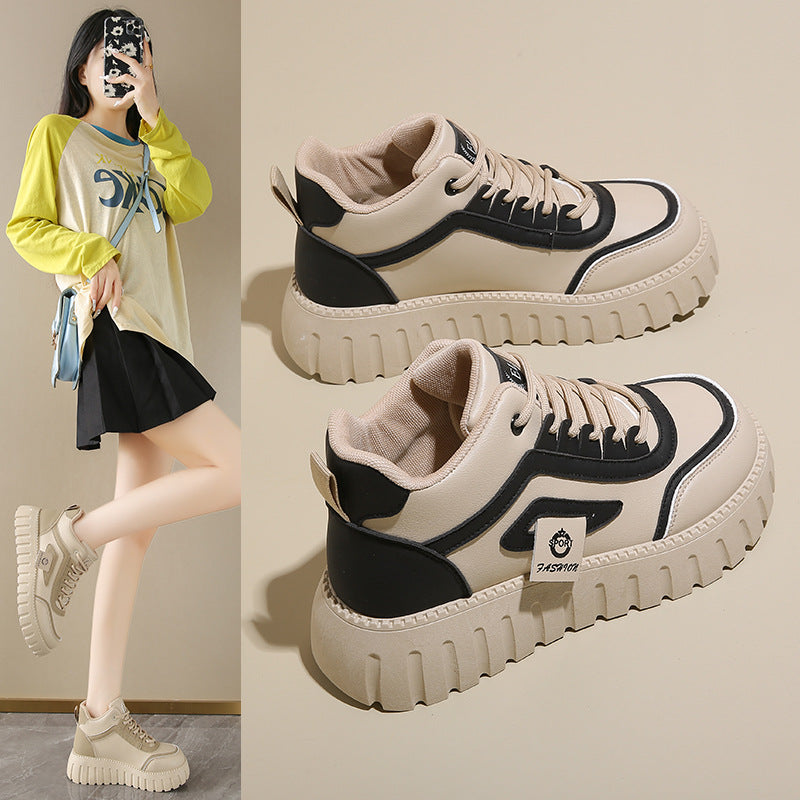 Damen Sportliche Sneakers mit innovativer Sohlentechnologie und gepolstertem Hals EB