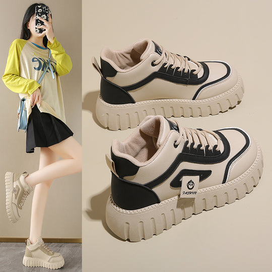 Damen Sportliche Sneakers mit innovativer Sohlentechnologie und gepolstertem Hals EB