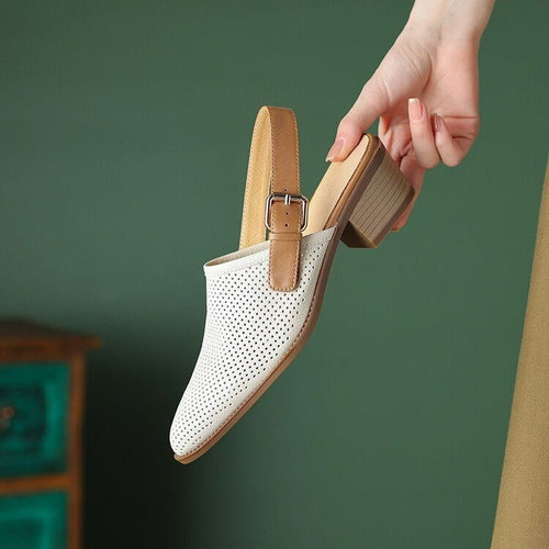 Damen Halbschuhe mit geschlossener Schuhspitze und verstellbarem Riemen EB