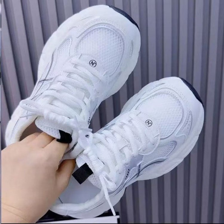 Damen Sportliche Laufschuhe mit atmungsaktivem Mesh-Obermaterial und dämpfender Sohle EB