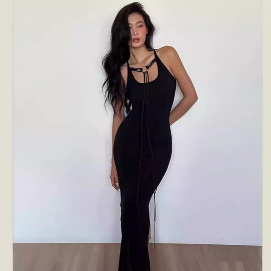 Damen elegantes Maxikleid mit verstellbaren Trägern und raffiniertem Ausschnitt EB