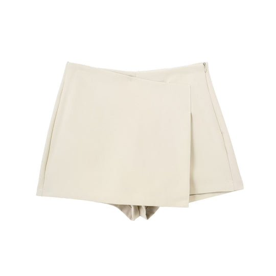 Damen sportliche Shorts mit elegantem Layering-Design EB