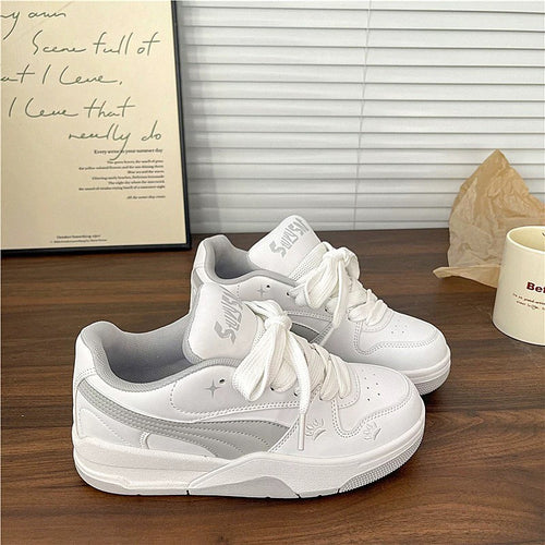 Damen Sportliche Sneaker mit hochwertigem Obermaterial und gepolsterter Innensohle EB