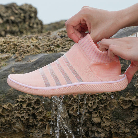 Damen Strick-Aquaschuhe mit elastischem Kragen und rutschfester Sohle EB