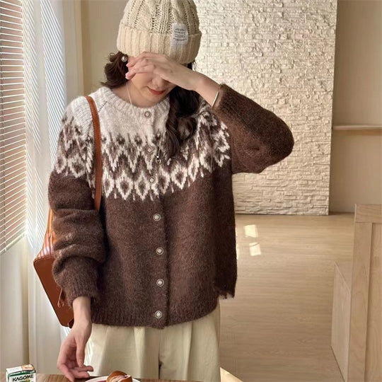 Damen Strickcardigan mit traditionellem Muster und Knopfdetails EB