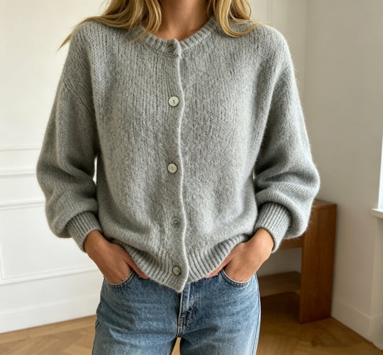 Damen Kuschelige Mohair-Optik Strickjacke mit Rundhals und Ballonärmeln EB
