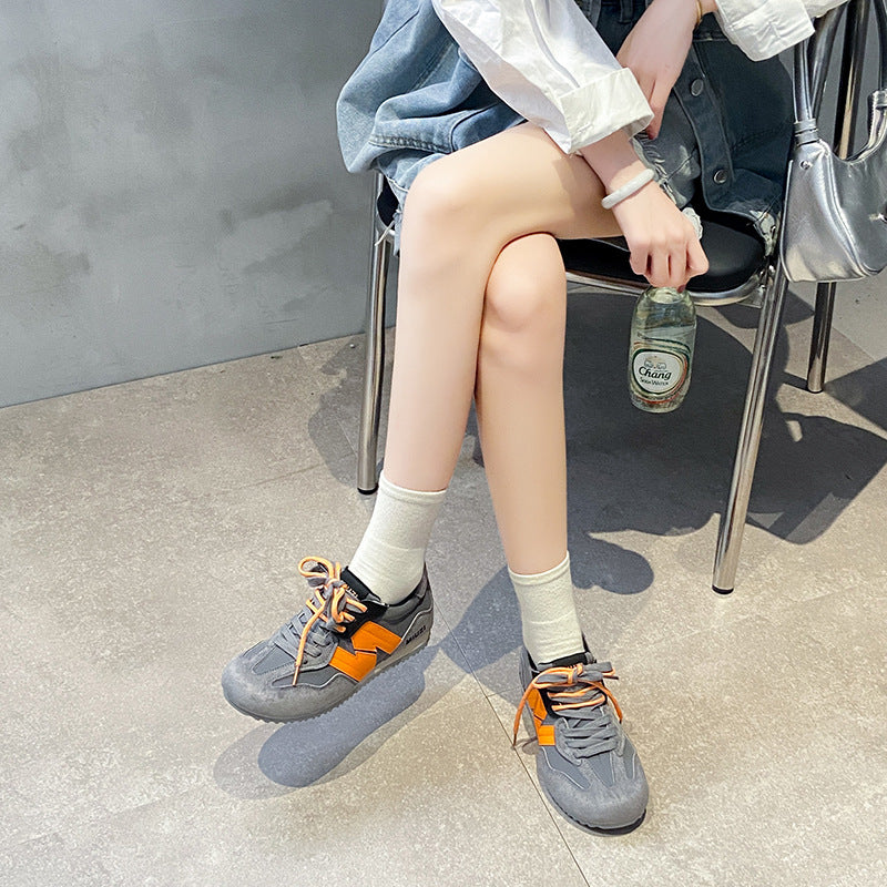Damen Sportliche Sneakers mit atmungsaktiver Obermaterialstruktur und dämpfendem Sohlenprofil EB
