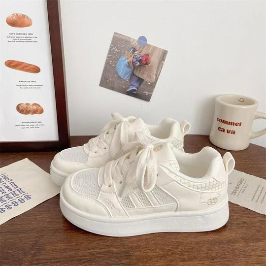 Damen Sportliche Hochsohle Sneakers mit verspieltem Design EB