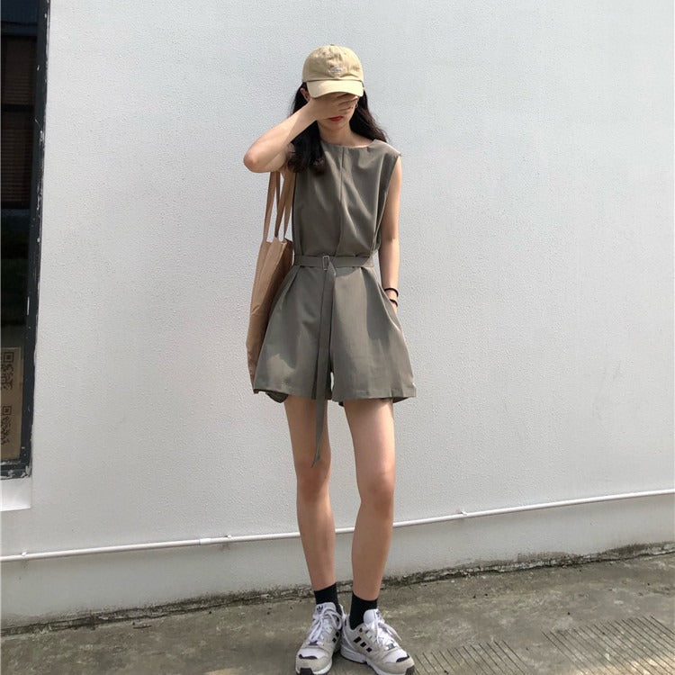 Damen Jumpsuit mit tailliertem Design und praktischen Taschen EB