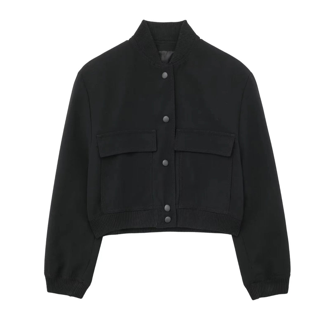 Damen nan kurze Utility-Bomberjacke mit aufgesetzten Pattentaschen, verdeckter Druckknopfleiste und elastischen Rippbündchen EB