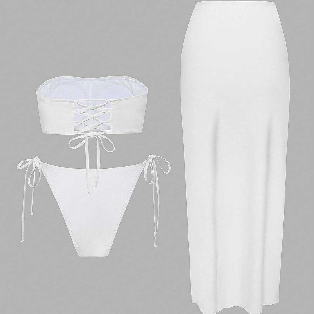 Damen Bikini-Set mit elegantem Bandeau-Oberteil und verspieltem Maxirock EB