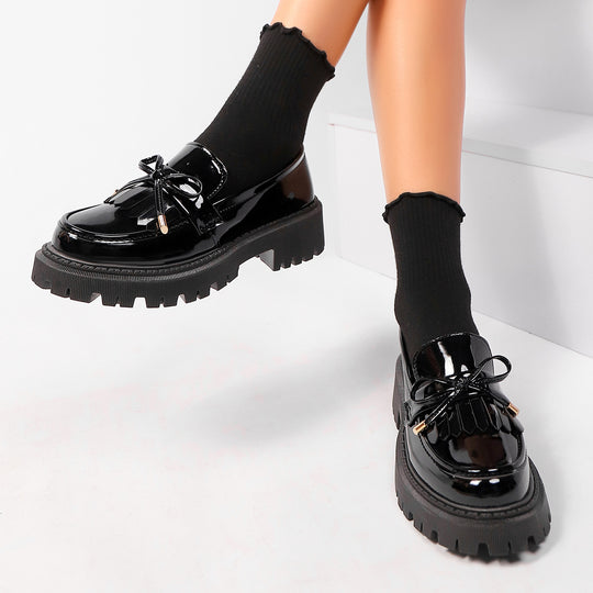 Damen  Lackoptik Loafer mit Quastenfransen Zierschleife und robuster Traktorsohle EB