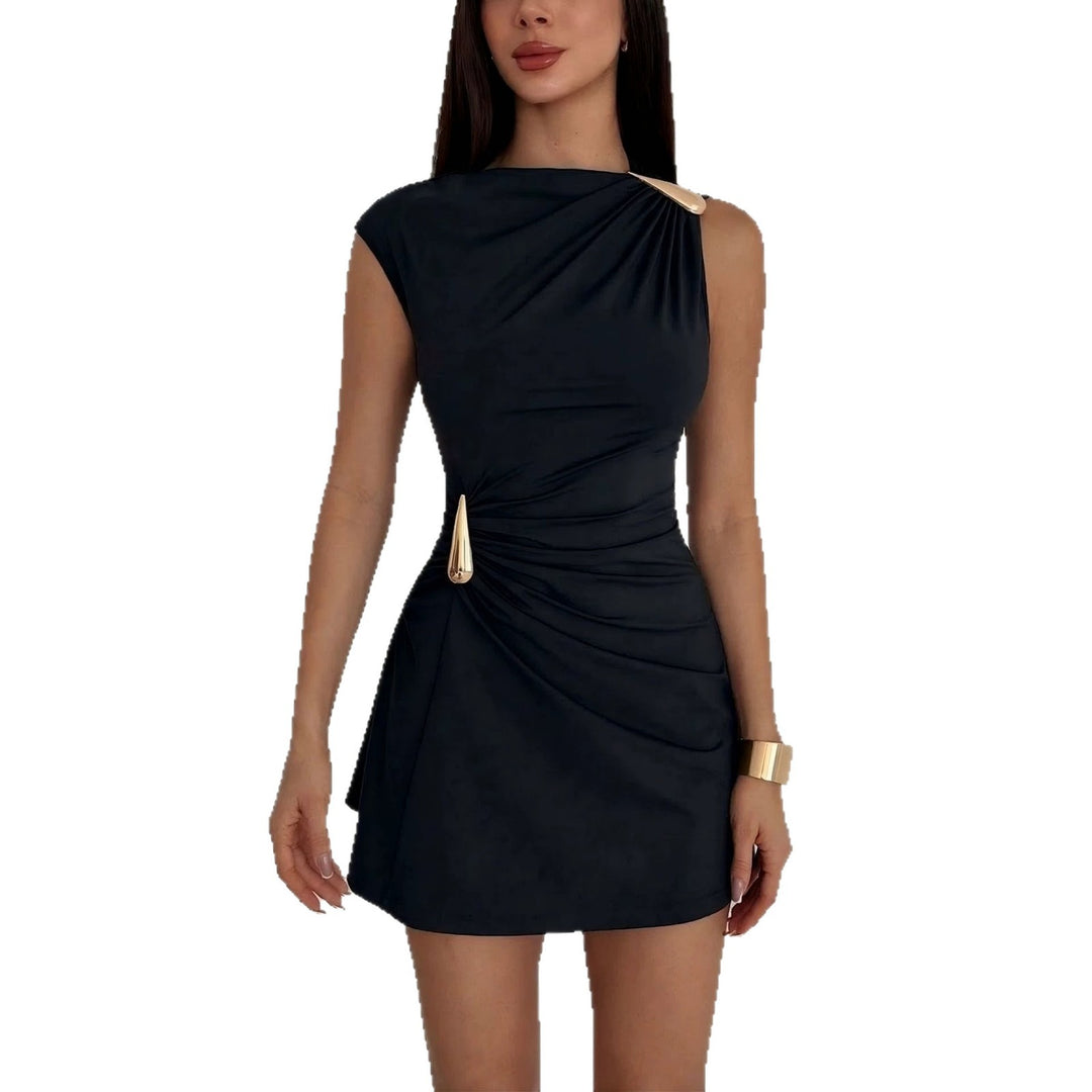 Damen nan tailliertes Ein-Schulter-Minikleid mit seitlicher Raffungs-Applikation und dekorativen Ringschließen EB