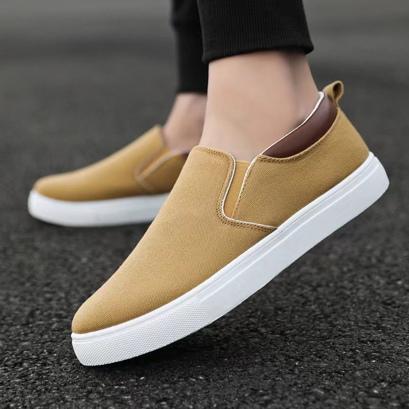 Damen Slip-On Sneakers mit flexiblem Obermaterial und rutschfester Sohle EB