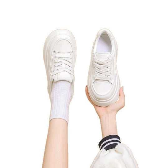 Damen Sportliche Plateausneaker mit ergonomischer Dämpfung und modernem Design EB