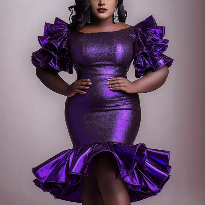 Damen Glamouröses Abendkleid mit voluminösen Rüschenschultern EB