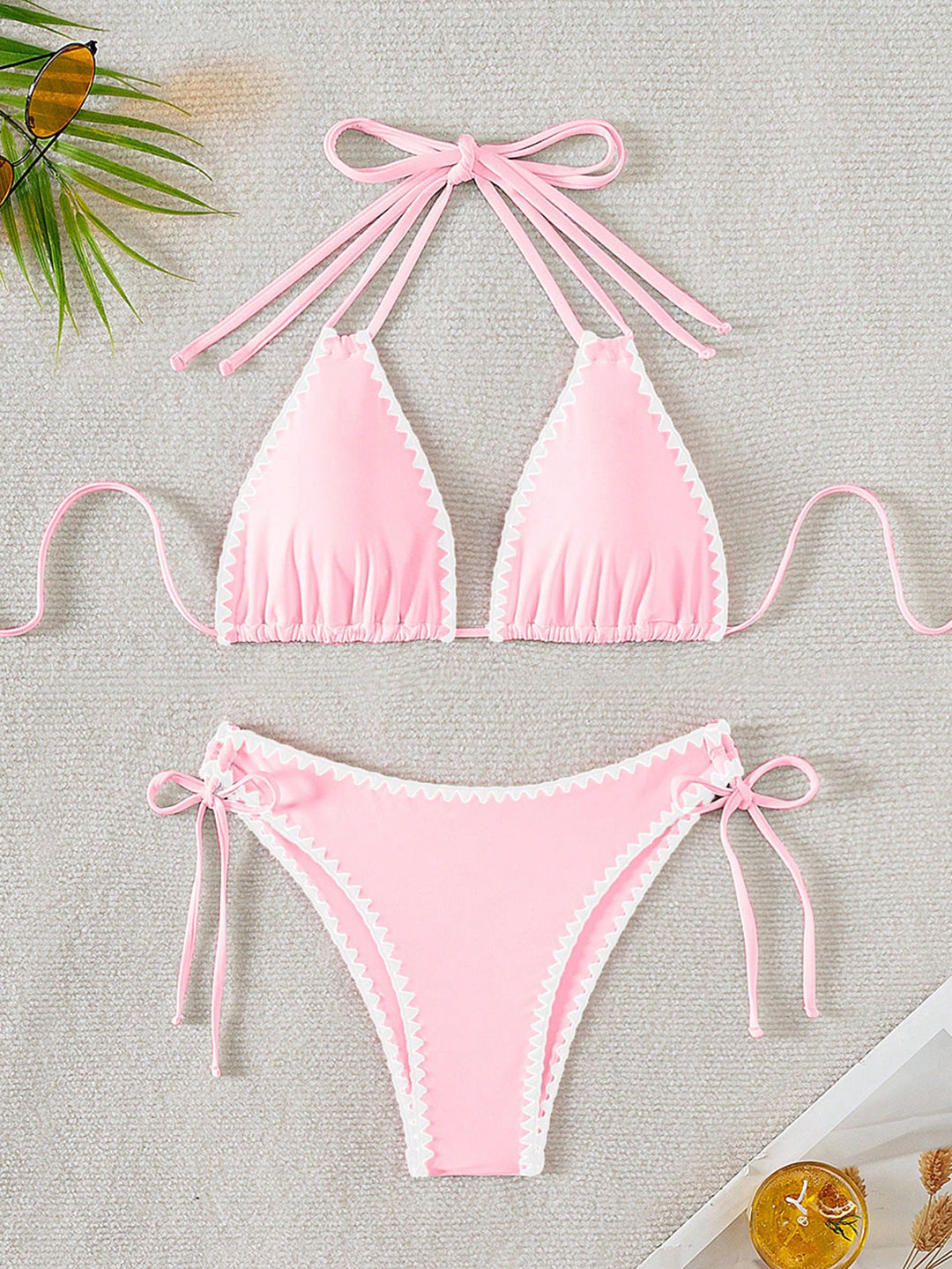 Damen Triangel-Bikini mit verspielten Kontrastnähten EB