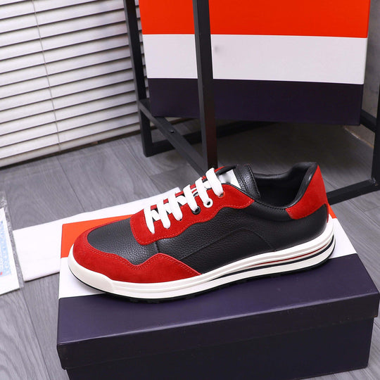 Damen Sportliche Leder Sneakers mit modischen Kontrasten von EB
