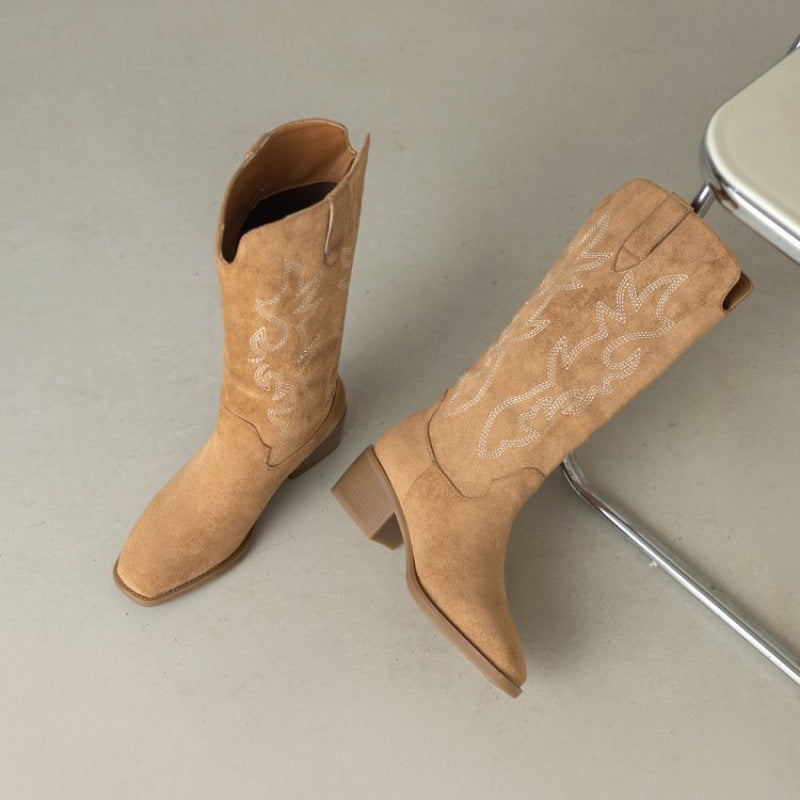Damen Stiefel mit exquisiten Stickereien und komfortablem Absatz EB