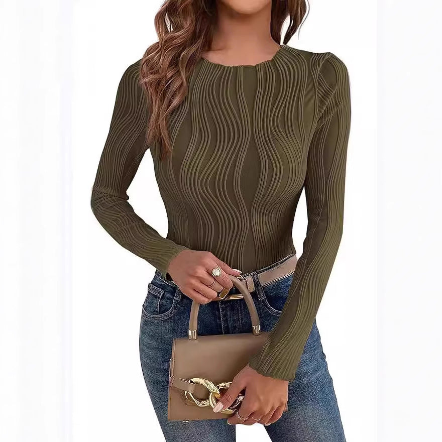 Damen nan figurbetontes Rippstrick-Longsleeve mit Wellendetail und Rundhalsausschnitt EB