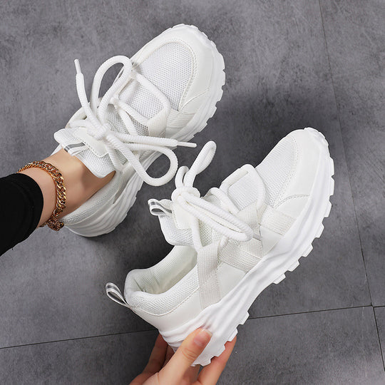 Damen Sportliche Lauf-Sneaker mit atmungsaktivem Mesh und flexiblem Sohlenprofil EB