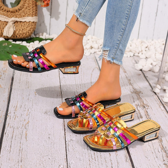 Damen Trendige Badesandalen mit glänzenden Akzenten EB