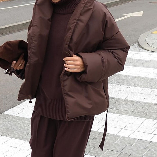 Damen Oversized Steppjacke mit Gürtel und hohem Kragen EB