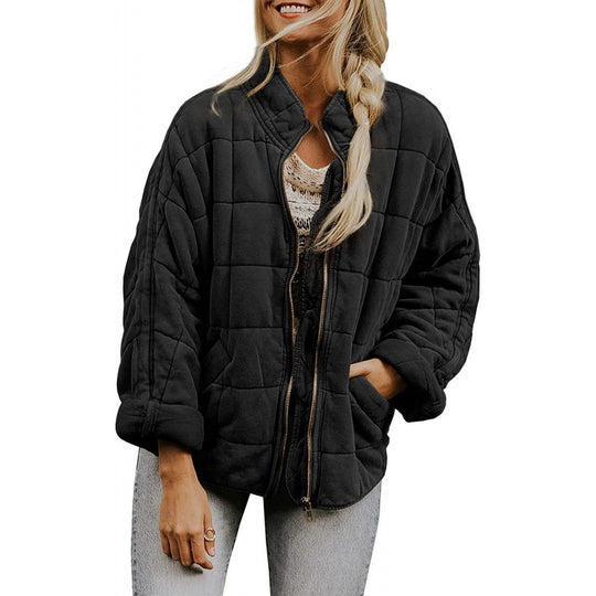 Damen Steppjacke im Oversized Schnitt mit Stehkragen und verdecktem Reißverschluss EB