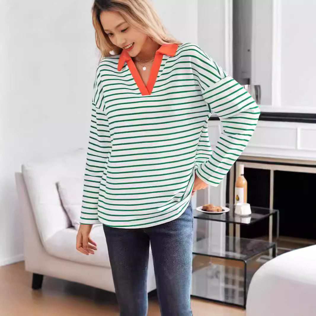 Damen gestreiftes Polo-Shirt mit V-Ausschnitt und kontrastierendem Kragen EB