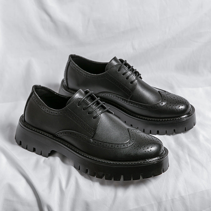 Herren Schnürschuhe mit modischem Broguemuster von EB