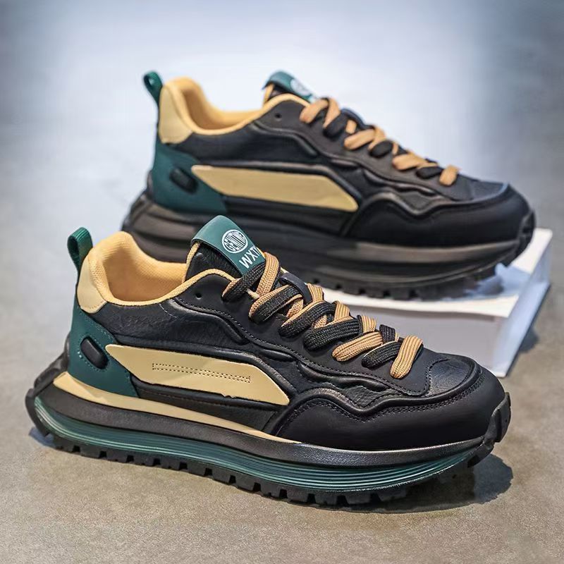 Damen Sportliche Sneakers mit robustem Sohlenprofil und atmungsaktiver Oberflächenstruktur EB