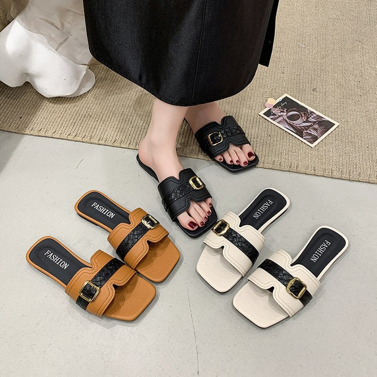 Damen Slide-Sandalen mit modischem Riemendesign und glänzendem Schnallenakzent EB
