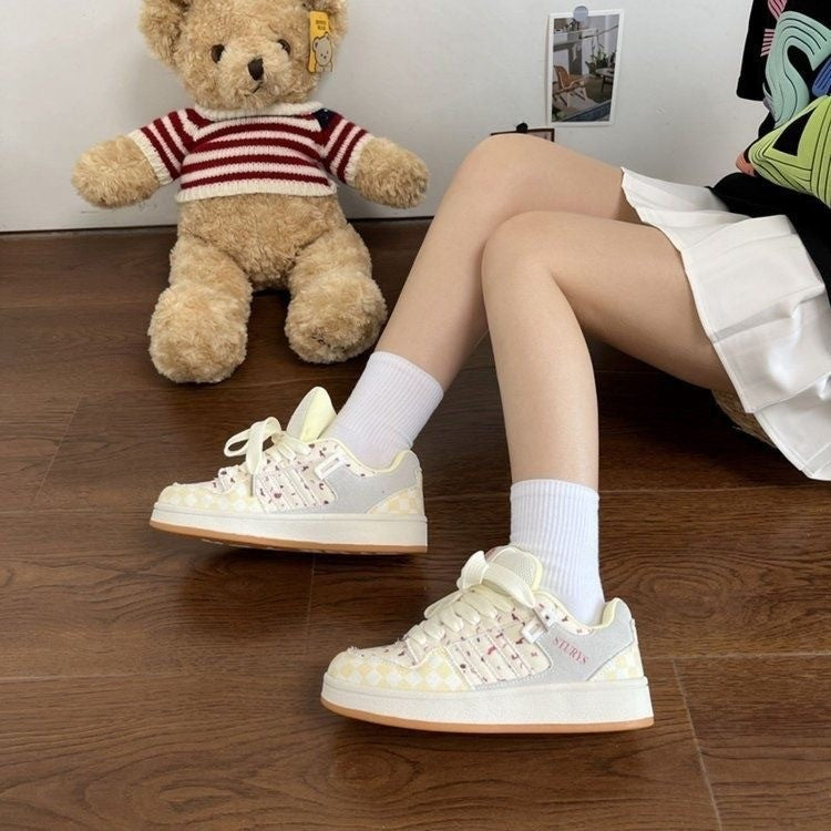 Damen Sportliche Sneakers im charmanten Design EB