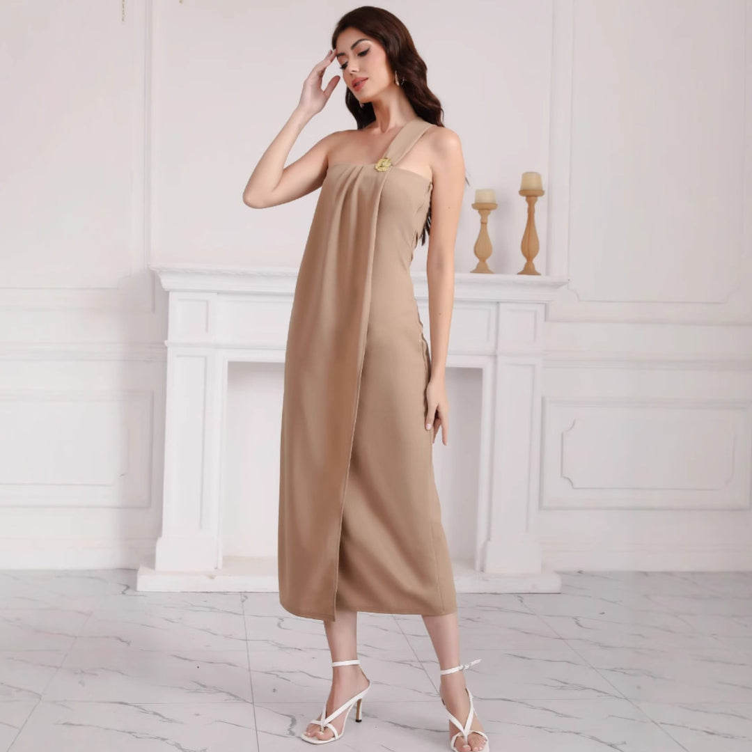 Damen elegantes schulterfreies Maxikleid mit Dekorativem Detail EB