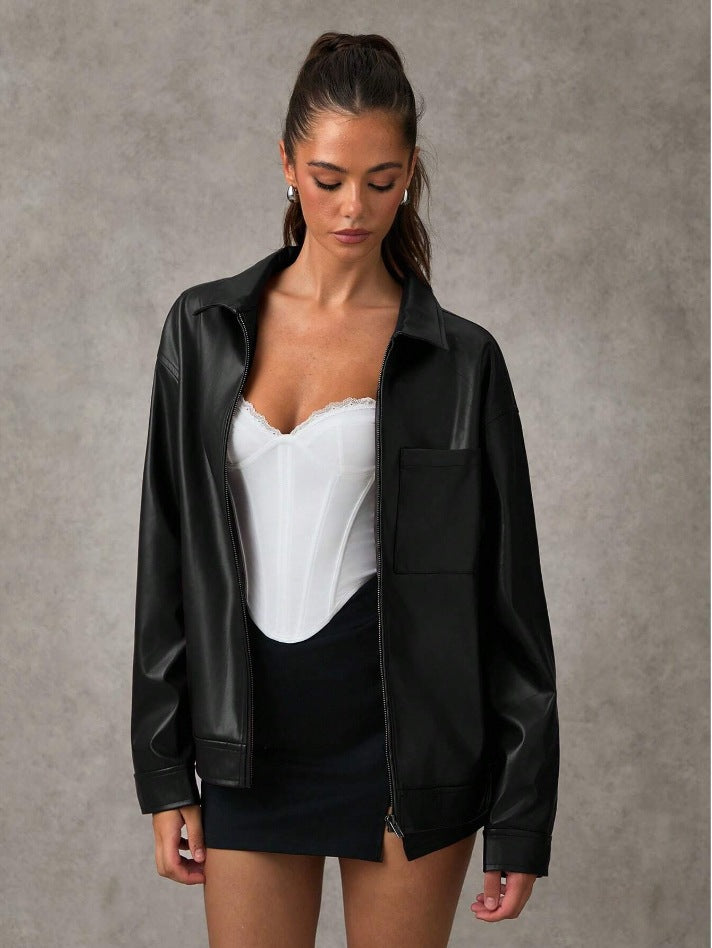 Damen Kunstlederjacke mit oversized Schnitt und praktischer Brusttasche EB