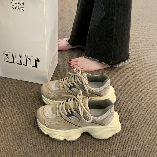 Damen Sportliche Sneakers mit dämpfender Sohle und atmungsaktivem Mesh-Obermaterial EB