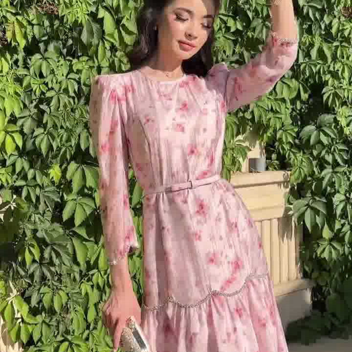 Damen Elegantes Maxikleid mit Spitzenärmeln und floralem Muster EB