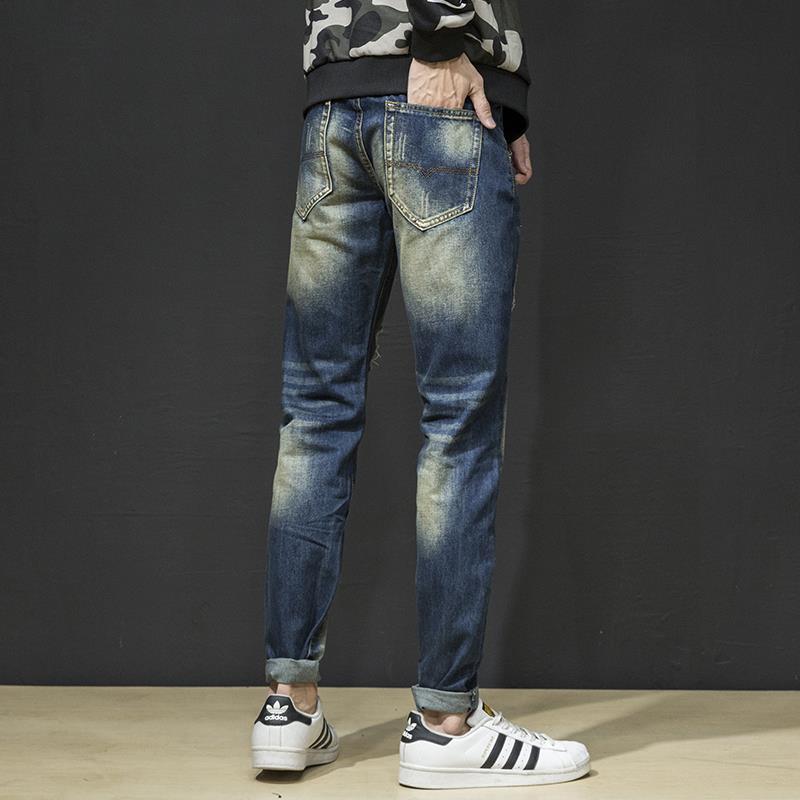 Herren lässige Jeans mit modischen Destroyed-Elementen EB