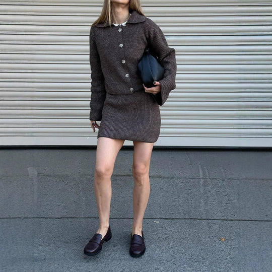 Damen Strickjacke mit modernen Knopfdetails EB
