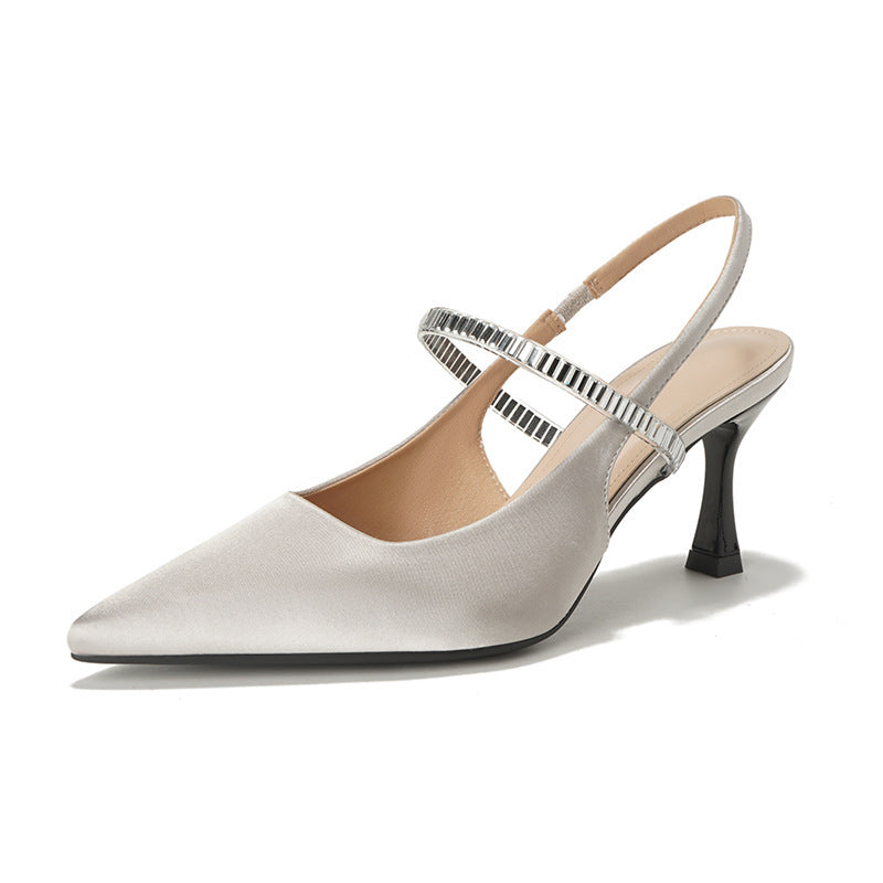 Damen Slingback-Pumps mit dekorativen Glitzerdetails und eleganter Absatzgestaltung EB