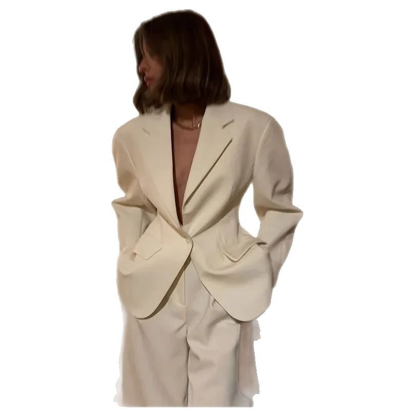 Damen Oversized Blazer im minimalistischen Design EB