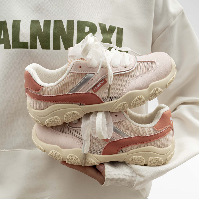 Damen Sportliche Sneakers mit atmungsaktiver Mesh-Konstruktion und weicher Dämpfung EB