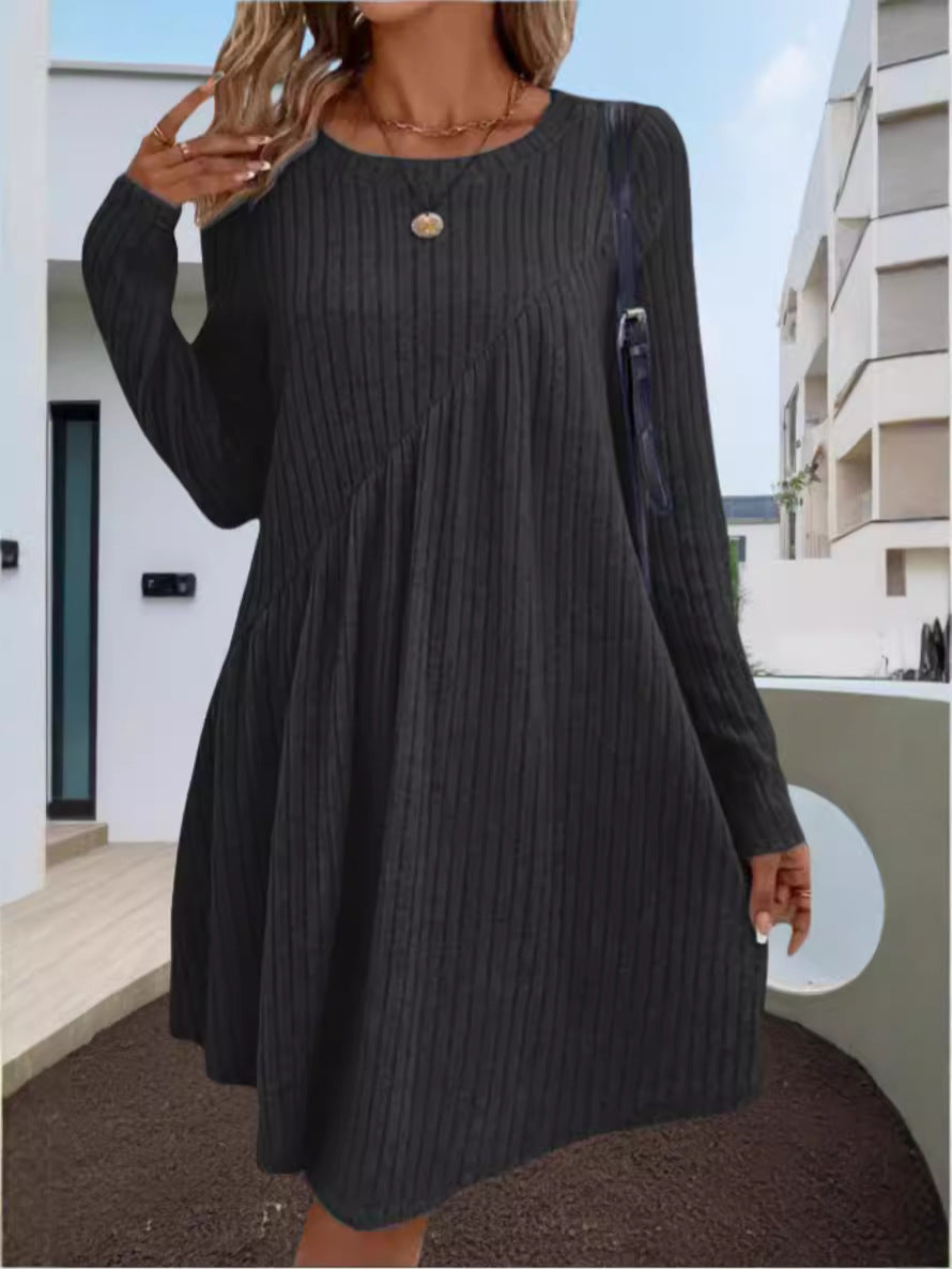 Damen lässiges Ripp-Kleid mit asymmetrischem Design EB